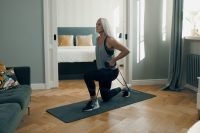 woman using GymBars PRO