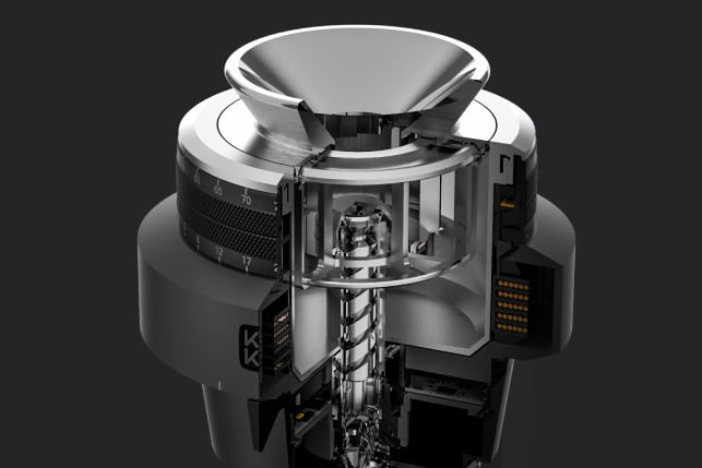 Interior mechanics of KUKU Maker, focusing on its coffee brewing system