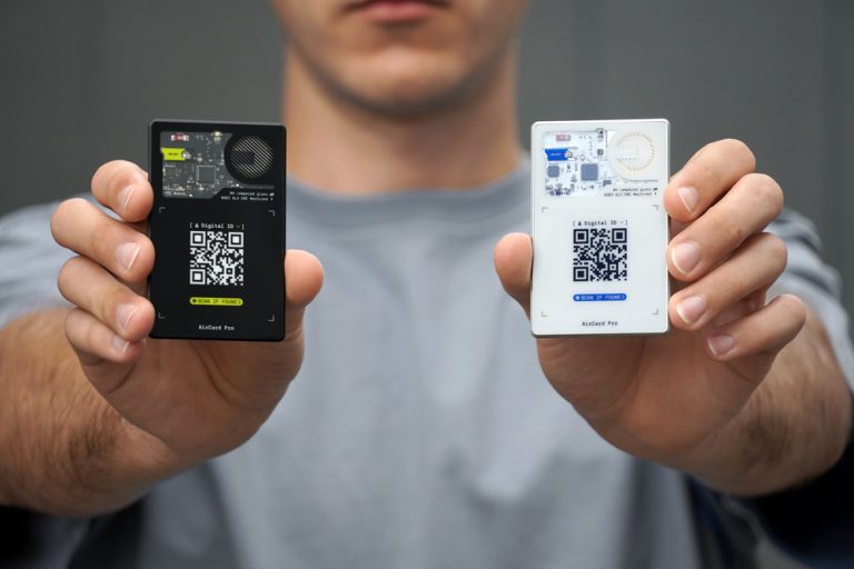 AirCard Pro – Ultra-Thin Bluetooth Tracker | TechVolt